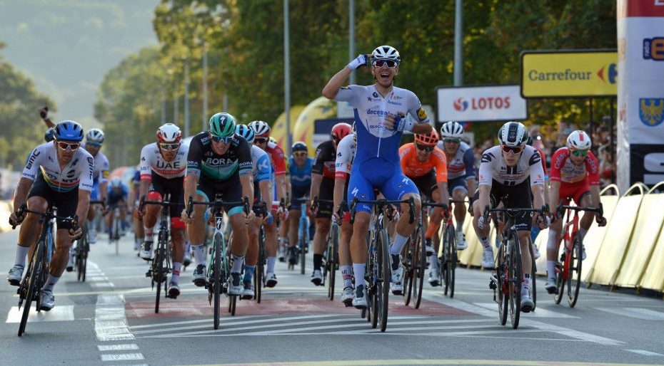 Alberto Dainese carves his way to excellent 3rd place in Tour de Pologne sprint
