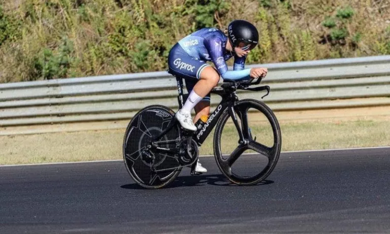 Britt and Shari to national time trial championships