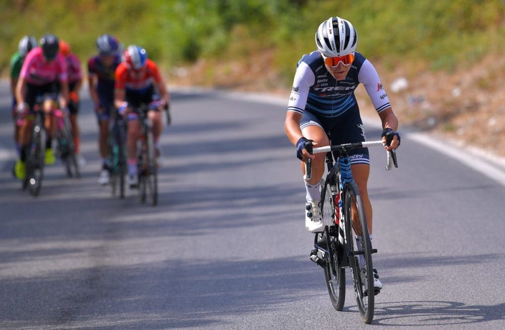 Lizzie Deignan sprints to second in hectic finale on Stage 7 of Giro Rosa