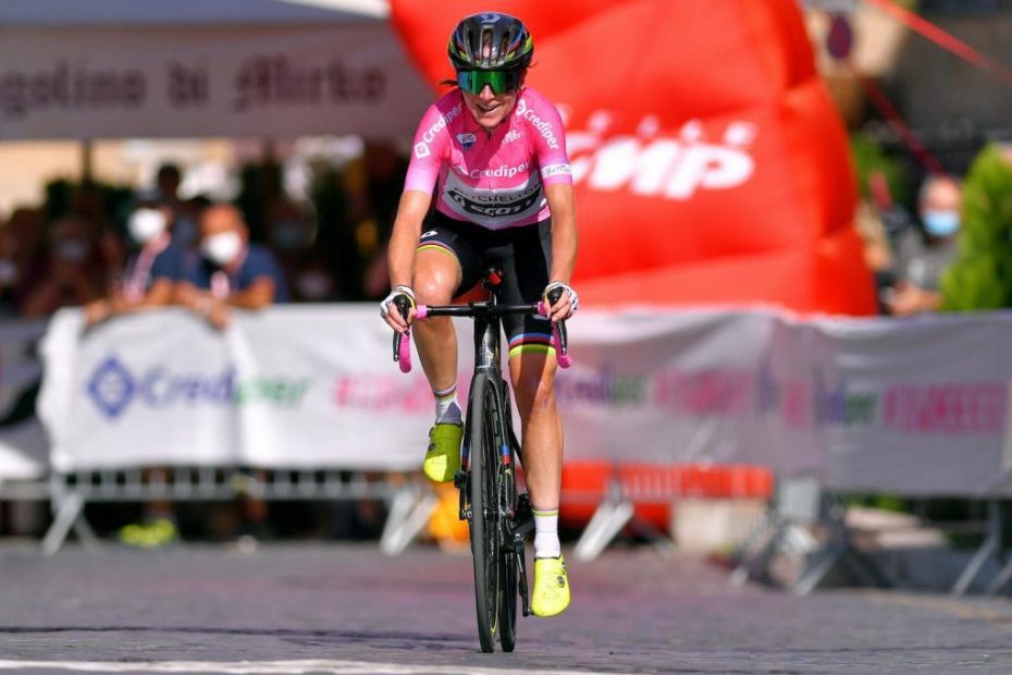 Van Vleuten extends Giro Rosa race lead with late attack on stage four