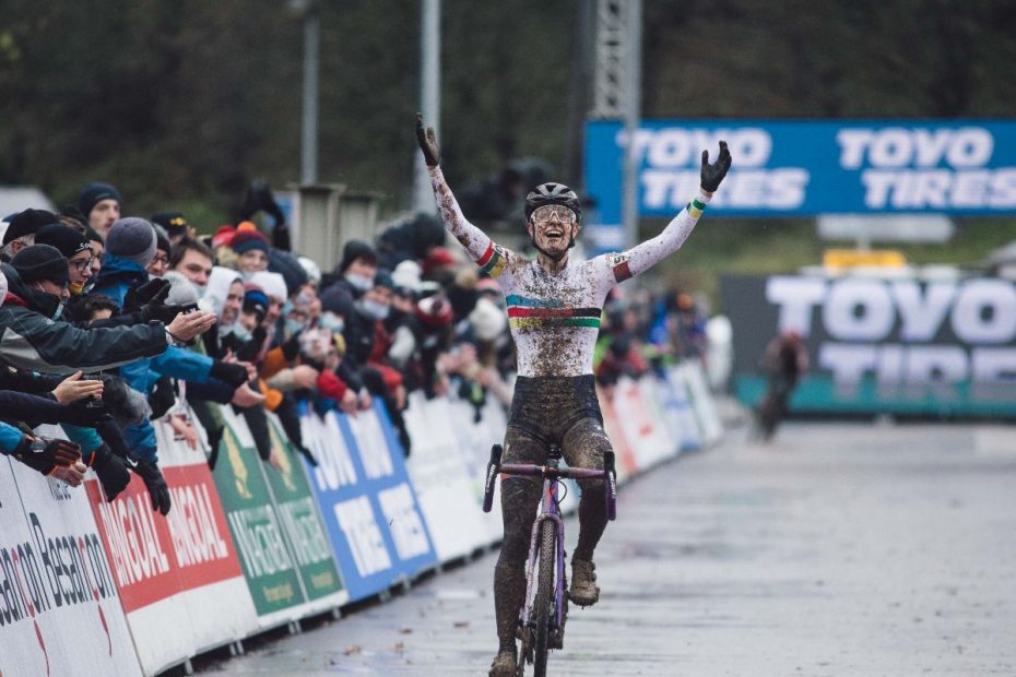 Maghalie Rochette takes first World Cup podium in Besancon