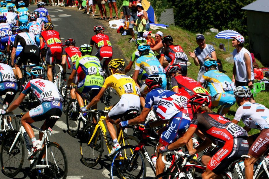 Four Amazing Tour de France Facts & Figures
