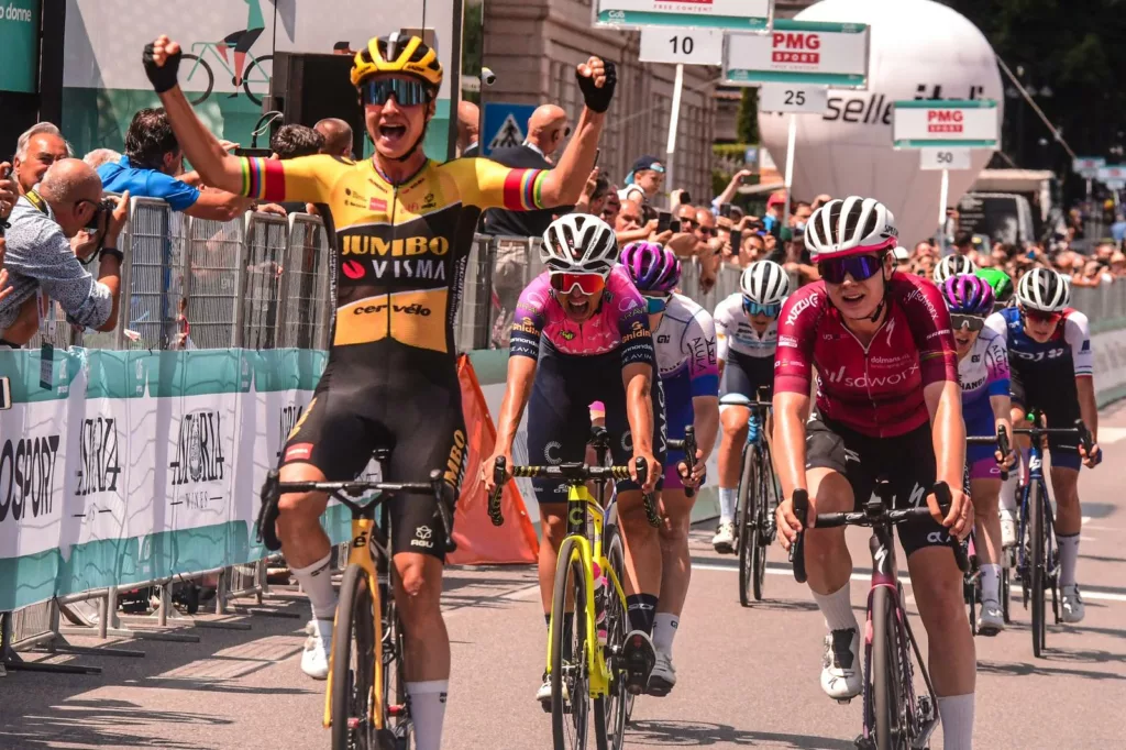 Silvia Persico terza a Bergamo nella sesta tappa del Giro Donne