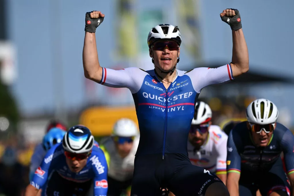 Wind and crashes on Tour de France Stage 2 as Jakobsen wins and Van Aert takes yellow