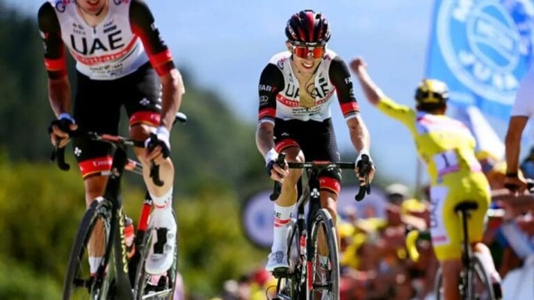 Riders leave the Tour de France after the rest day with Covid positives