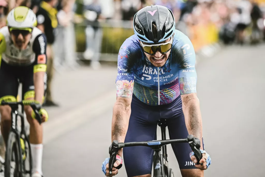 Crash-marred Stage 5 affects Tour de France general classification, Simon Clarke wins in Wallers-Arenberg