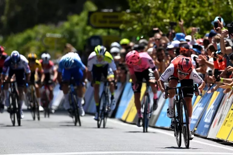 Bryan Coquard wins Tour Down Under Stage 4 as Vine keeps GC lead