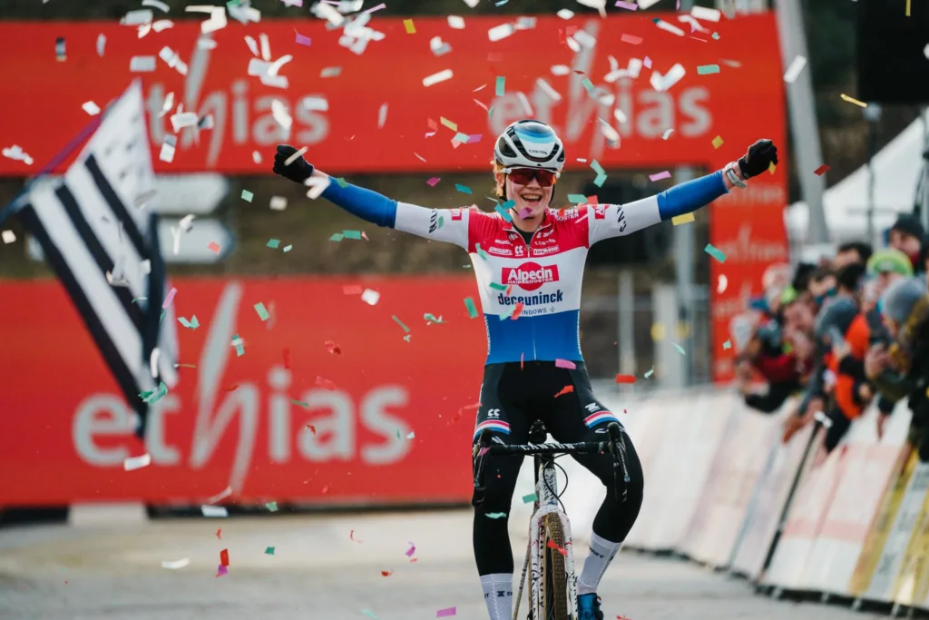 Puck Pieterse wins final Cyclocross World Cup race of the year in Besançon