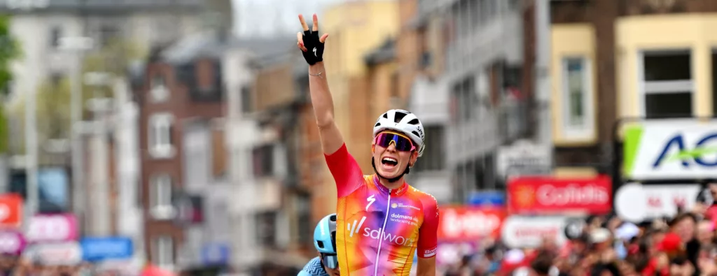Demi Vollering wins Liège Bastogne Liège to complete her first Ardennes Triple Demi Vollering wins Liège Bastogne Liège to complete her first Ardennes Triple