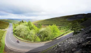Horseshoe-Pass-Wales