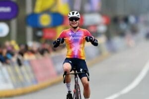 Lotte-Kopecky-2023-Tour-of-Flanders-Women