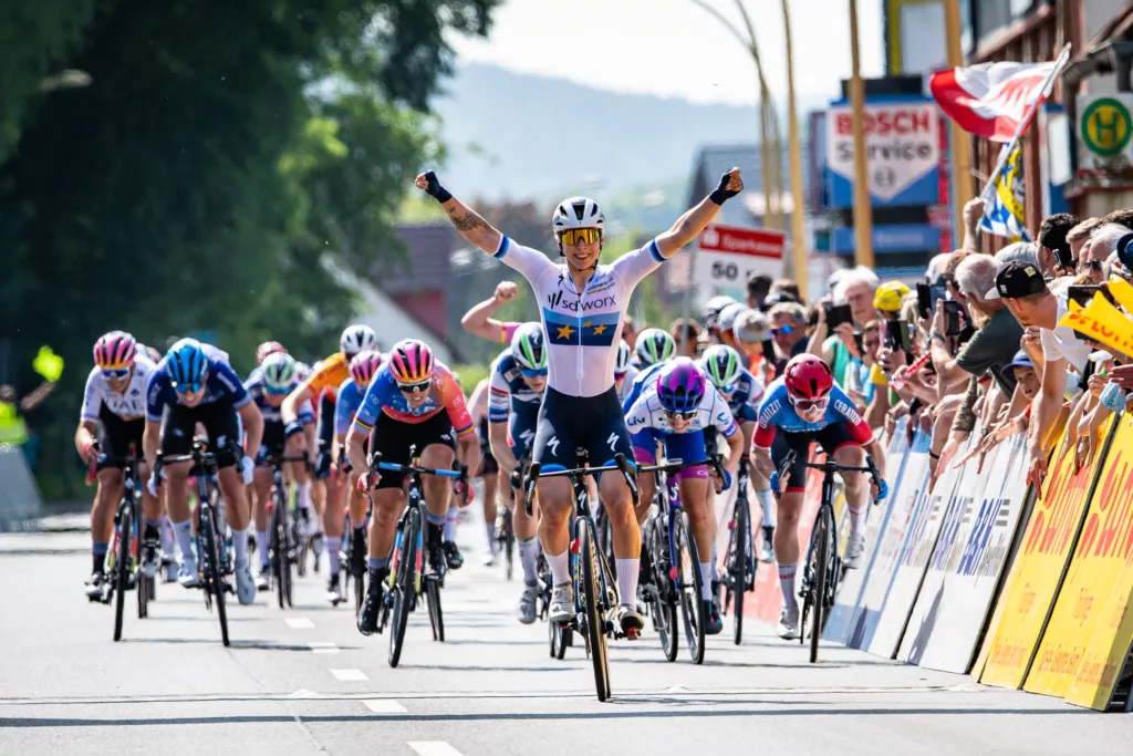 SD Worx continues domination of Thüringen Ladies Tour with Wiebes win