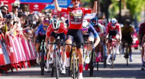 Marianne-Vos-Vuelta-Femenina-2023-Stage-4