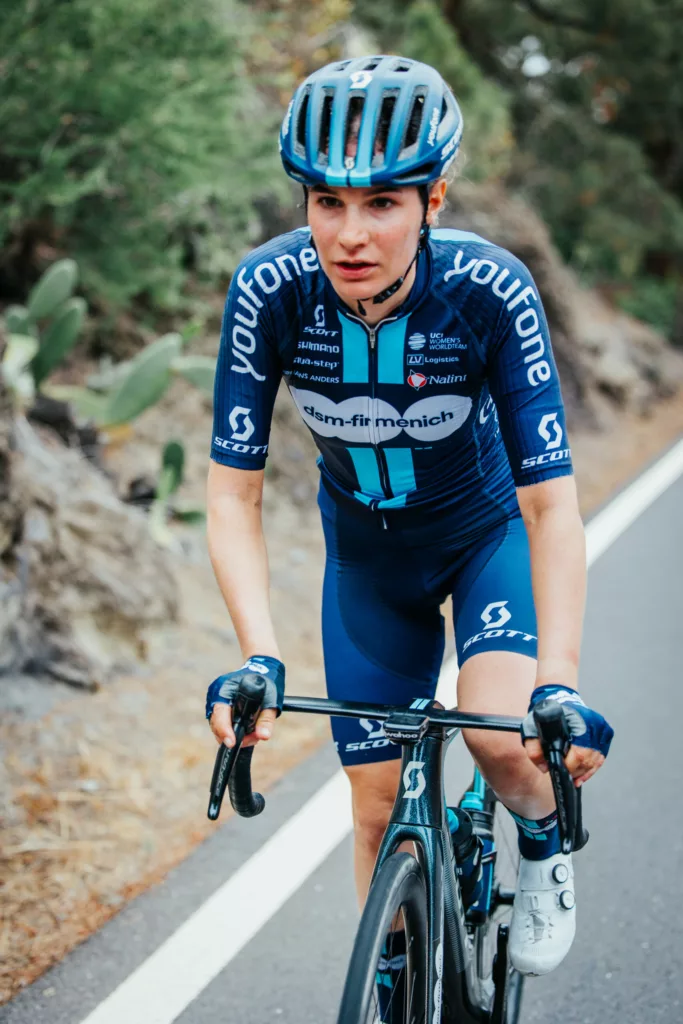 Francesca Barale signs with Movistar Team through to 2028 Francesca Barale signs with Movistar Team through to 2028