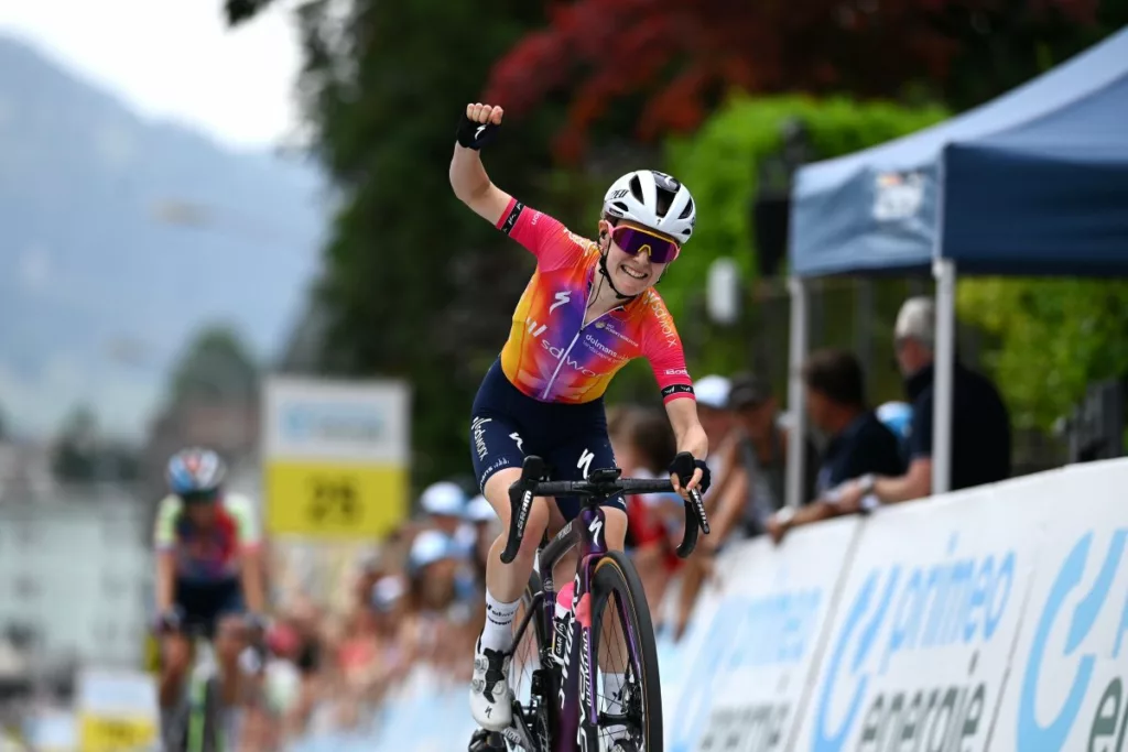 Niamh Fisher-Black the latest to take a first WWT win as Reusser wins Tour de Suisse GC for SD Worx