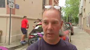 Danny Stam shortly before ASO throws him out of the Tour de France Femmes for dangerous driving