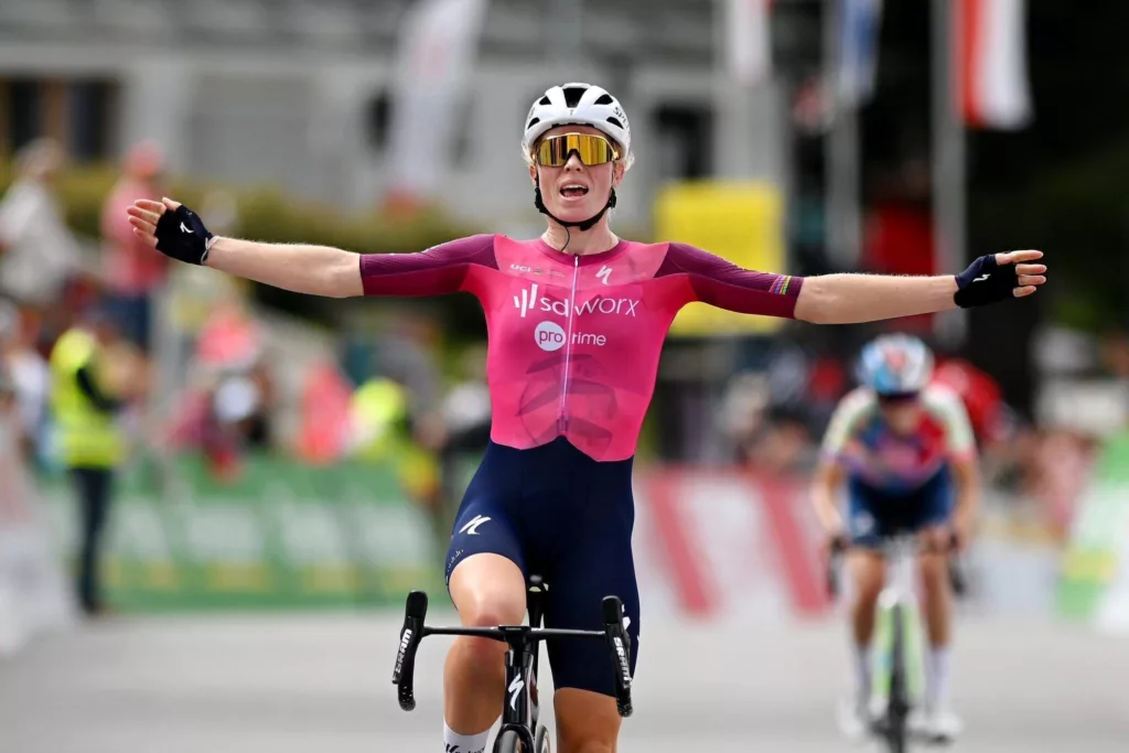 Demi Vollering clinches victory on queen stage at the Tour de Romandie Demi Vollering clinches victory on queen stage at the Tour de Romandie