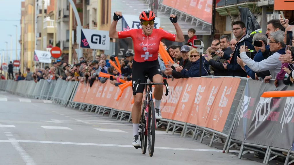 Marlen Reusser Takes Solo Win on Stage 2 at Setmana Ciclista Valenciana Marlen Reusser Takes Solo Win on Stage 2 at Setmana Ciclista Valenciana