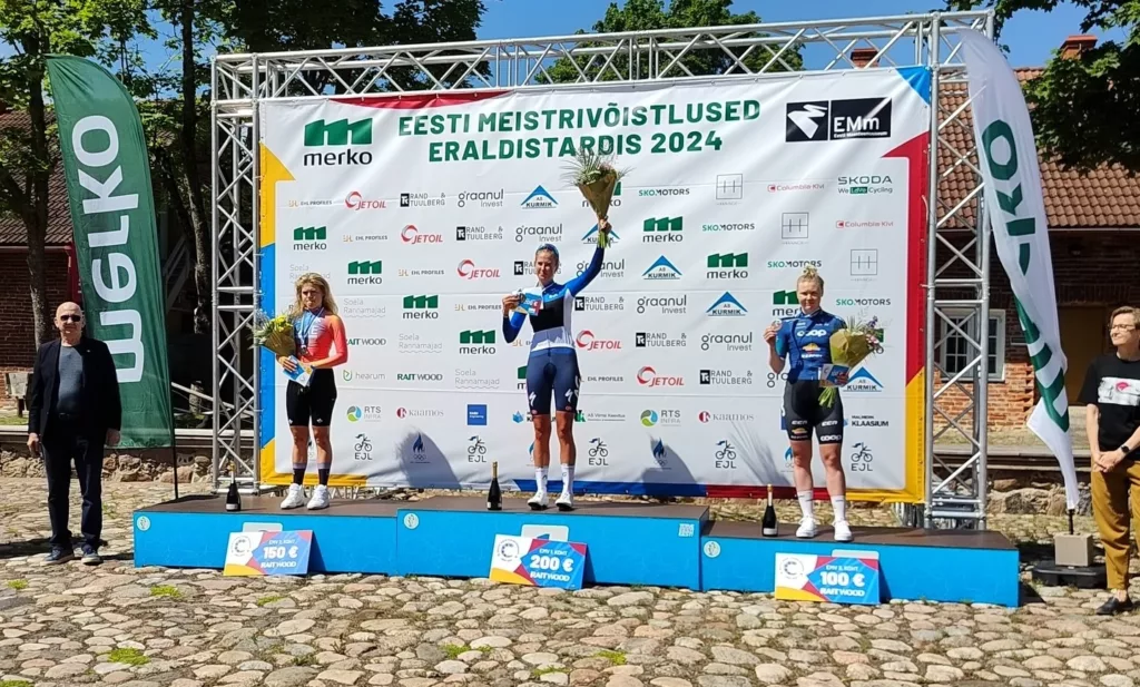 Yuliia Biriukova and Laura Lizette Sander win their National TT championships Yuliia Biriukova and Laura Lizette Sander win their National TT championships