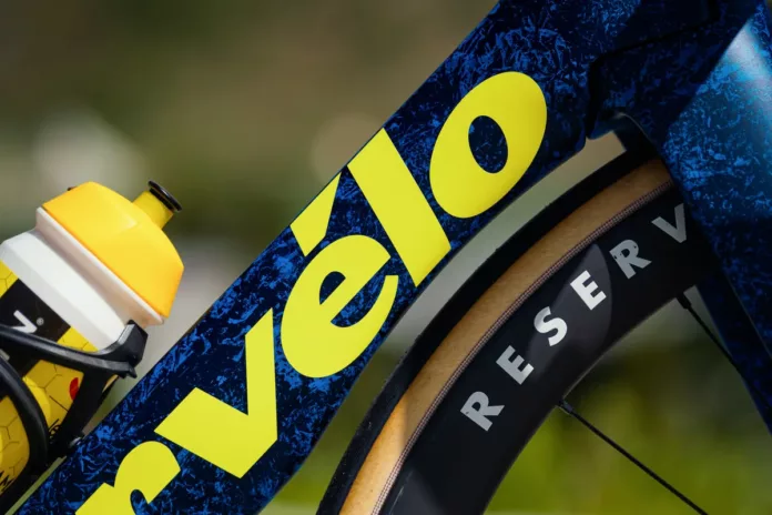 Jumbo-Visma and Lease a Bike unveil bespoke Cervélo bikes for Tour