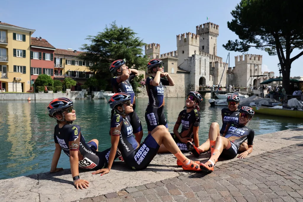 Sirmione-Top-Girls-Fassa-Bortolo-2024-Giro-Italia-Women-Stage-2
