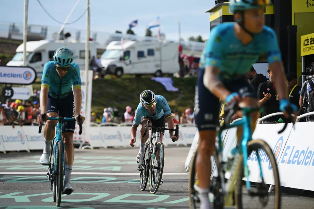 Sprint-battle-still-alive-as-Cavendish-Gaviria-Demare-beat-Tour-de-France-time-cut-ahead-of-stage-16