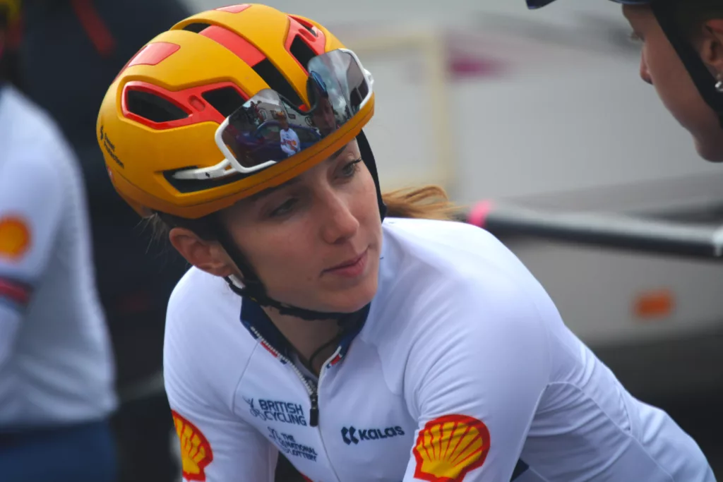 Elinor Barker ends 2025 season after announcing pregnancy
