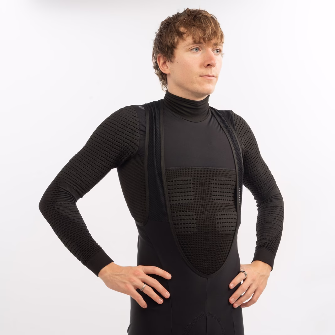 Spatz Basez Extreme Review: The winter base layer that lets you wear less and ride harder