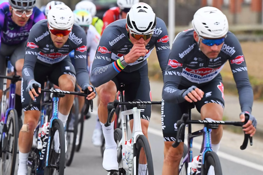 Why-nutrition-is-the-new-frontier-in-the-performance-of-pro-cyclists