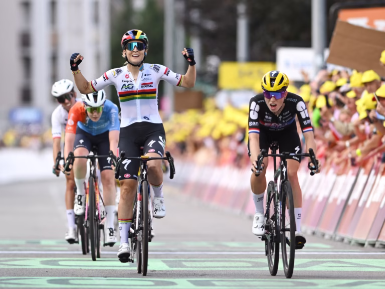 Kim Le Court wins 2025 Tour de France Femmes Stage 5 in Guéret; reclaims the yellow jersey