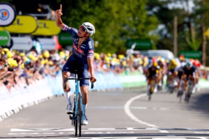 Mathieu van der Poel 2021 Mur de Bretagne