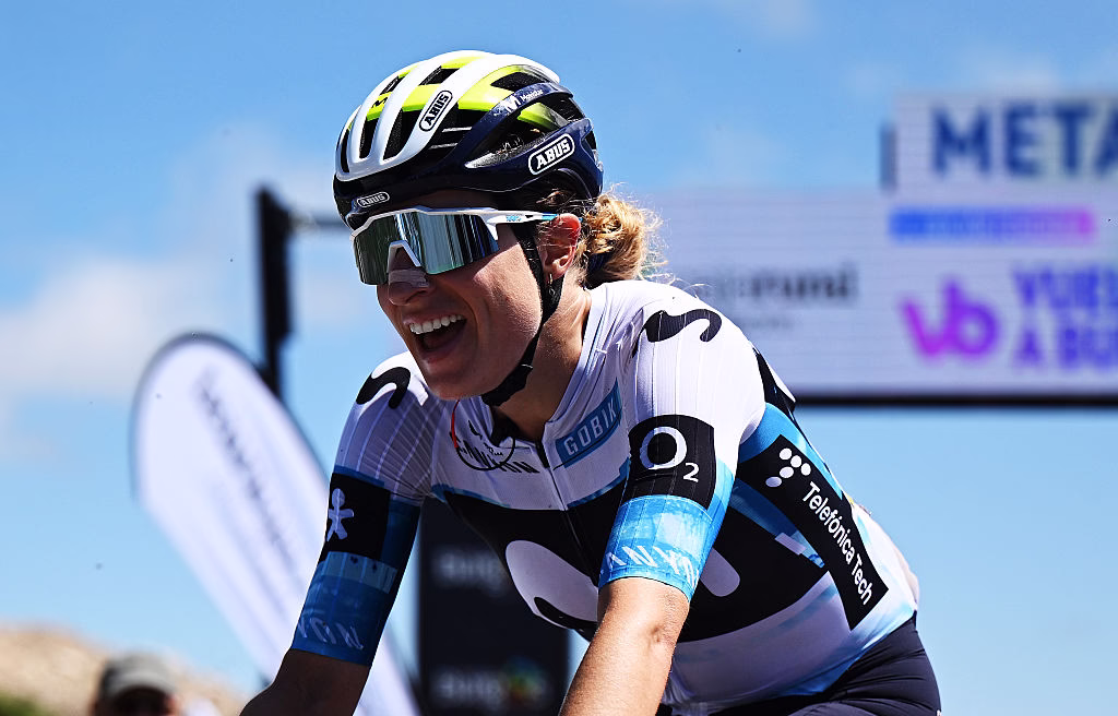 divGiro-dItalia-Women-Marlen-Reusser-captures-opening-time-trial-and-first-race-leaddiv
