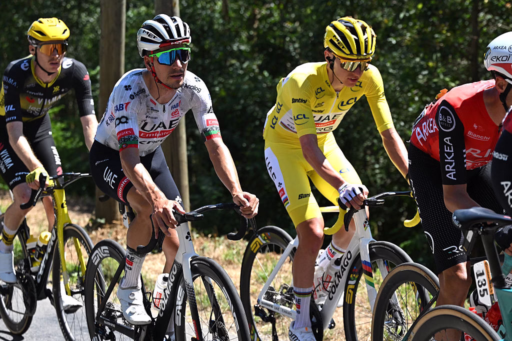 divI-have-a-bit-of-a-fractured-rib-but-should-be-OK-Joao-Almeida-hopes-to-race-on-and-help-Tadej-Pogacar-in-Tour-de-France-despite-high-speed-crashdiv