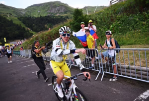 divI-hope-he-feels-tired-–-After-rest-day-coffees-and-a-burger-Tadej-Pogacar-aims-to-strip-Tour-de-France-leaders-jersey-from-Ben-Healydiv-1