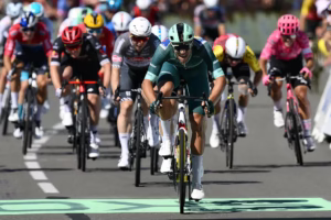 divTour-de-France-stage-9-LIVE-Can-anyone-stop-Milans-charge-towards-the-green-jersey-on-another-sprint-finishdiv