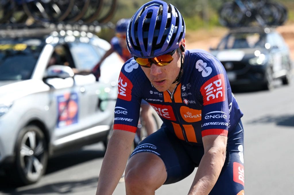 Fabio-Jakobsen-suffers-setback-in-his-return-to-racing-with-broken-collarbone-after-crash-at-the-Renewi-Tour