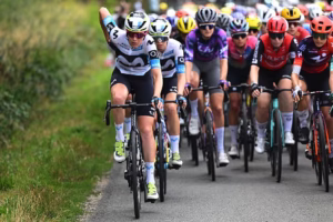 French-rider-Aude-Biannic-reveals-she-raced-Paris-Roubaix-whilst-pregnant