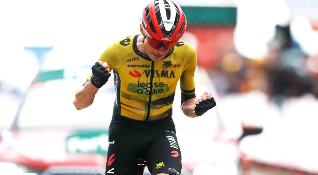 Jonas Vingegaard 2025 Vuelta Espana Stage 9 win (Cor Vos)