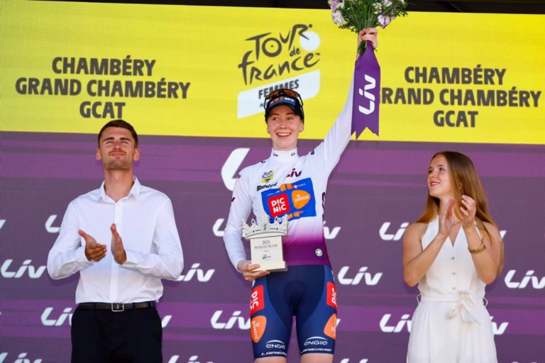 Nienke Vinke takes 2025 Tour de France Femmes white jersey lead after strong ride on stage 7