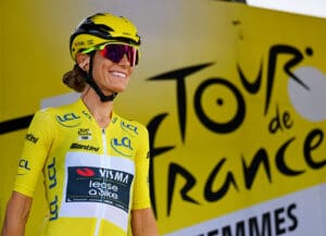 Pauline-Ferrand-Prevot-celebrates-Tour-de-France-Femmes-victory-and-reveals-final-goals-for-2025-1