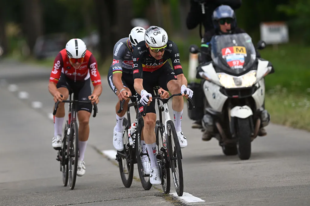 Renewi-Tour-Mathieu-van-der-Poel-powers-past-Arnaud-De-Lie-to-win-stage-3-on-the-cobbles