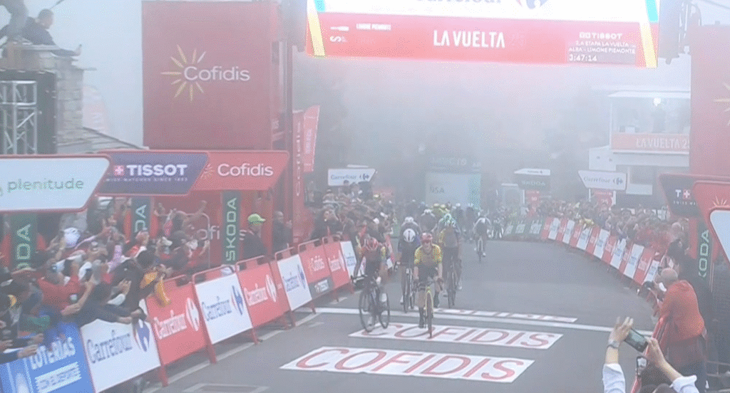 Jonas Vingegaard 2025 Vuelta Stage 2