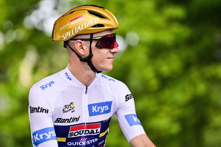 divComing-back-at-yall-Remco-Evenepoel-back-in-the-saddle-16-days-after-Tour-de-France-abandondiv-1