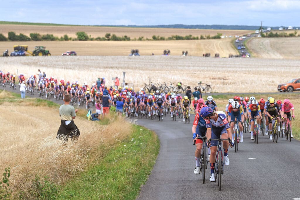 divEverybody-wants-to-be-in-the-breakaway-–-The-Tour-de-France-Femmes-most-combative-riders-reveal-the-secrets-of-making-the-break-in-cyclings-biggest-racediv-1