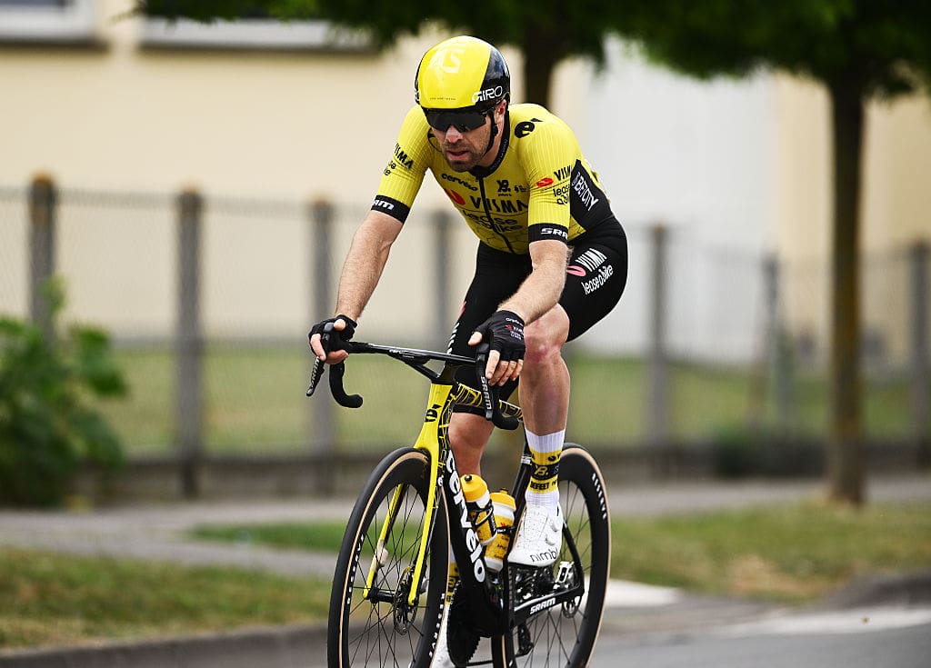 divIf-anyone-wants-me-Im-available-Dan-McLay-confirms-Visma-Lease-a-Bike-departure-end-of-2025-seasondiv-1