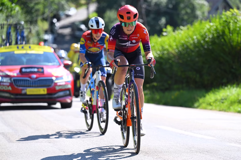 divKeep-the-good-vibes-and-keep-trying-–-Ruth-Edwards-savouring-a-much-improved-Tour-de-France-Femmes-campaign-after-podium-place-on-stage-7div-1