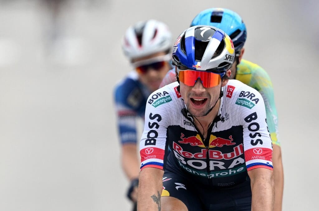 divThe-day-I-quit-is-getting-closer-–-Primoz-Roglic-continues-to-talk-cryptically-about-his-future-alongside-Remco-Evenepoel-at-Red-Bulldiv-1