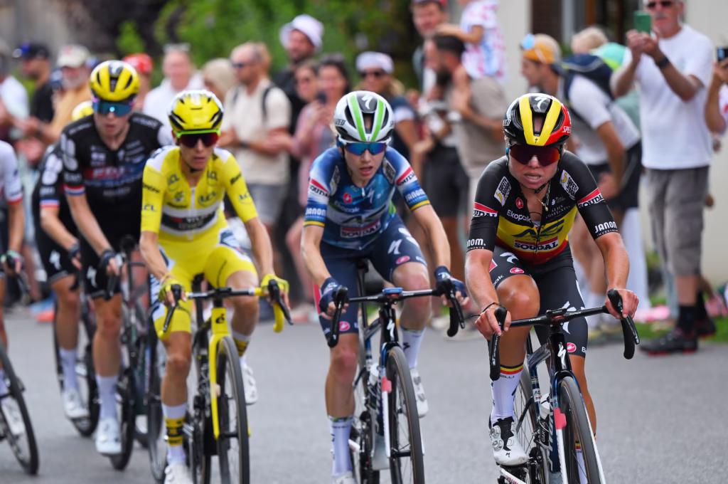divShe-suffered-abrasions-all-over-her-body-–-Belgiums-Justine-Ghekiere-out-of-World-Championships-following-60kph-crashdiv-1