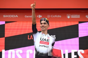 divWould-I-sign-up-for-silver-now-No-–-Juan-Ayuso-is-only-thinking-about-the-rainbow-jersey-at-the-Road-World-Championshipsdiv-1