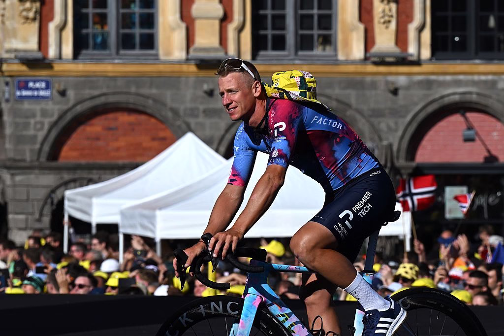 Jayco-AlUla-sign-Pascal-Ackermann-to-replace-Dylan-Groenewegen-in-2026-sprint-lineup-1